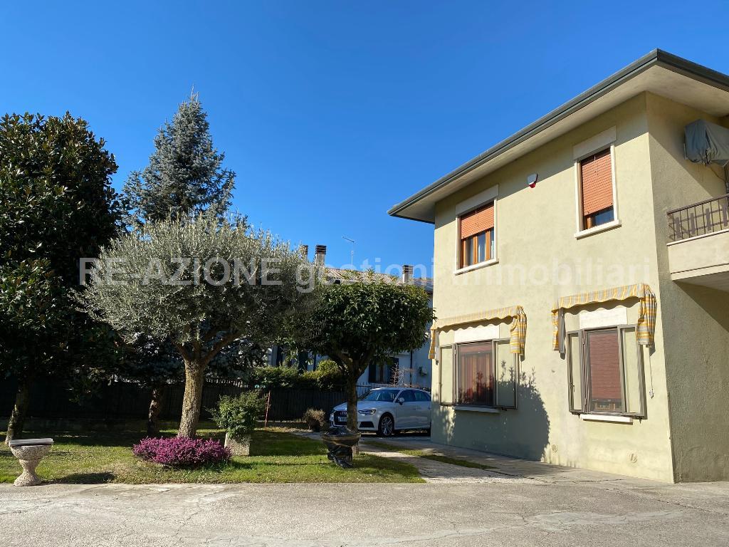Villa Bifamiliare QUINTO VICENTINO vendita   Via Fogazzaro RE-AZIONE gestioni immobiliari