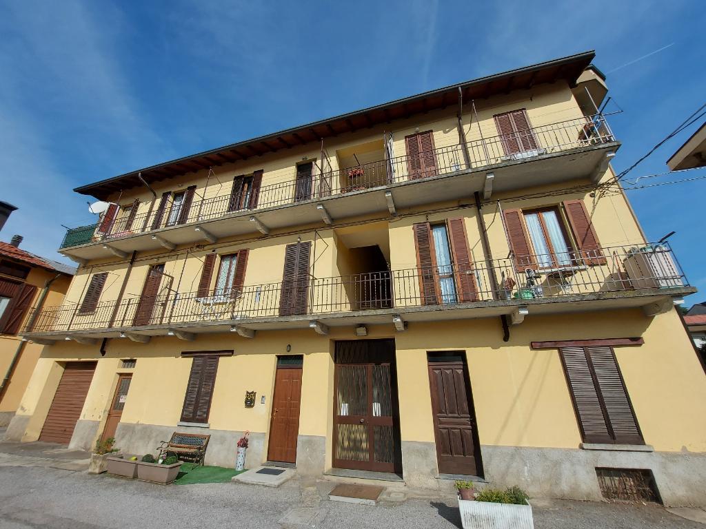  cabiate vendita quart:  air servizi immobiliari