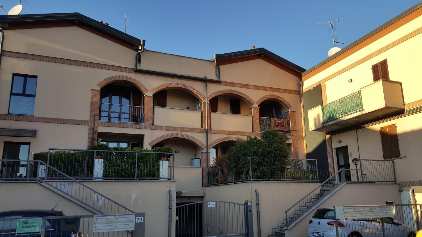 Appartamento USMATE VELATE vendita   Via Roma DINAMICA LESMO