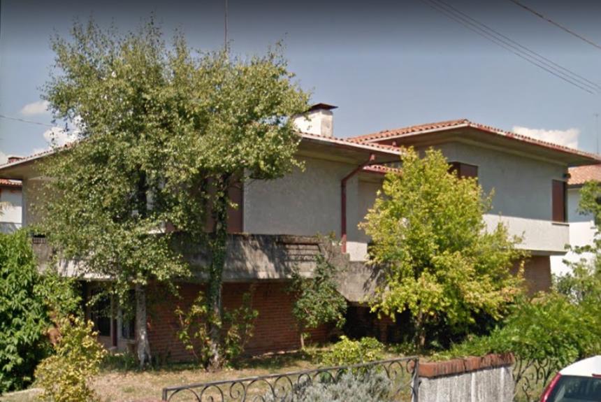  bassano del grappa vendita quart:  immobiliare associati di andolfato emanuela mirca