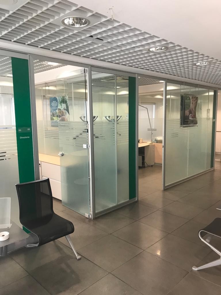 Negozio - Loc.Com. ROMA affitto   via Anastasio II LA DOMUS SRL