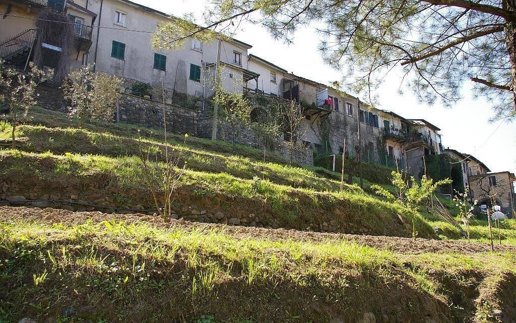  beverino vendita quart:  generale fondiaria immobili - ceparana