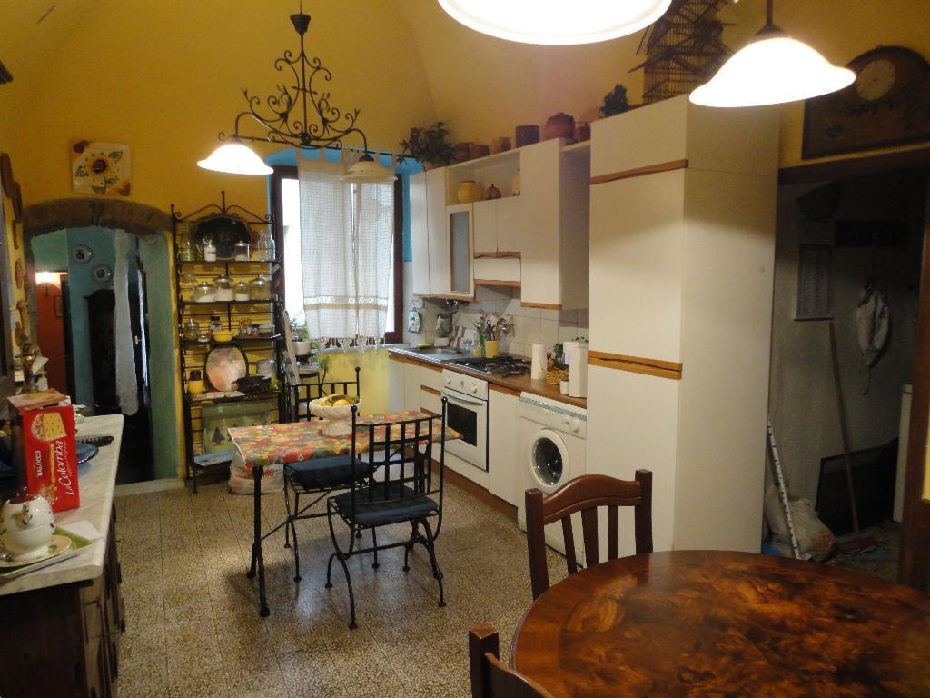 Appartamento SARZANA vendita    IL CENTRO IMMOBILIARE snc di Stefano Santi