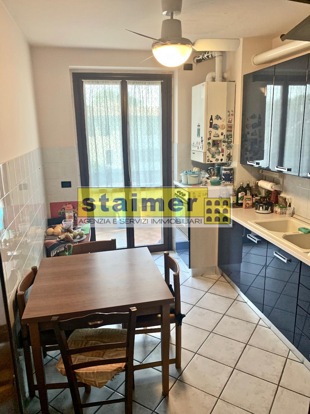 Appartamento MULAZZANO vendita   Via Canzi Staimer Agenzia e Servizi Immobiliari