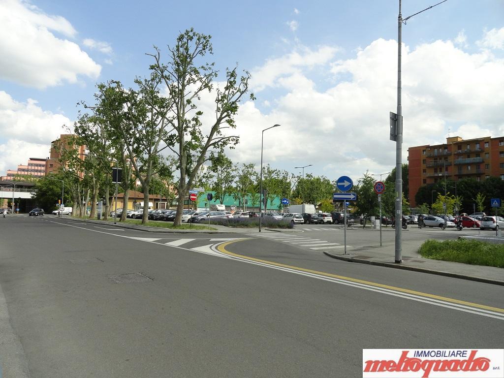  bologna affitto quart:  metroquadro immobiliare srl