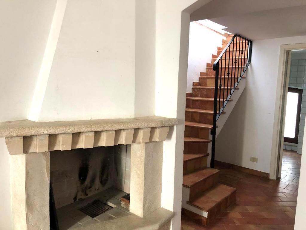 Villa Unifamiliare - Indipendente CAPURSO vendita   VIA COLLE PRESTIGE IMMOBILIARE SRLS