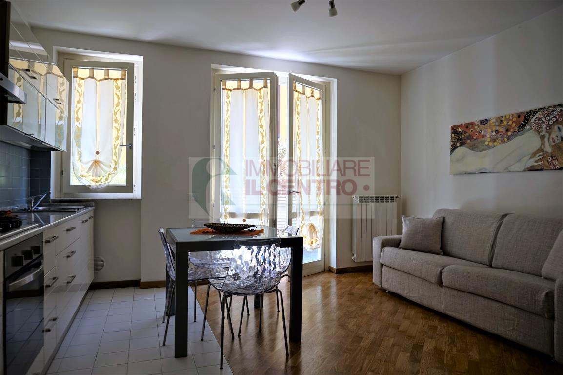  sarzana vendita quart:  il centro immobiliare snc di stefano santi