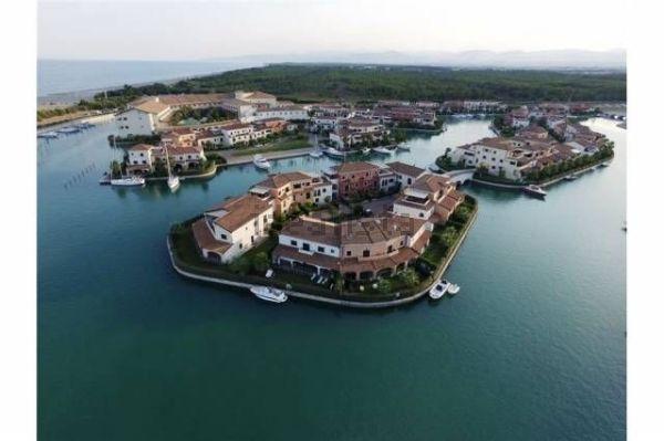Villa POLICORO vendita   VIALE SAN GIUSTO PRESTIGE IMMOBILIARE SRLS