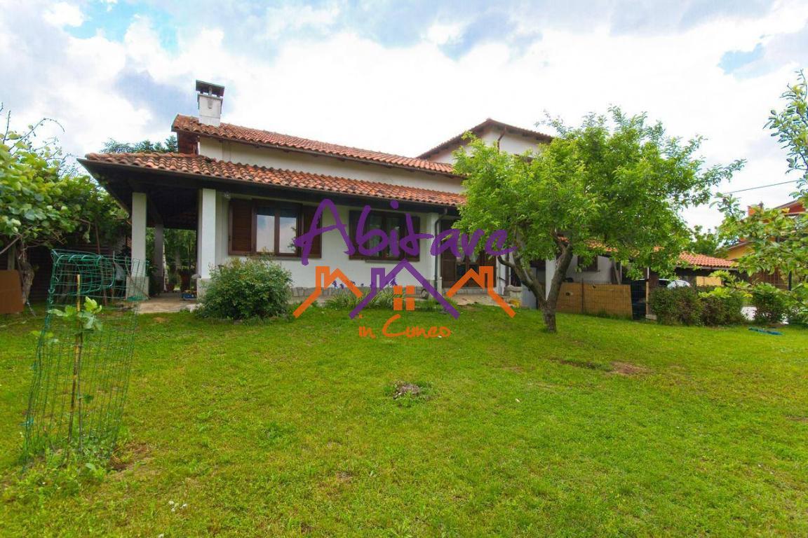 Villa MARGARITA vendita    ABITARE 4 SAS
