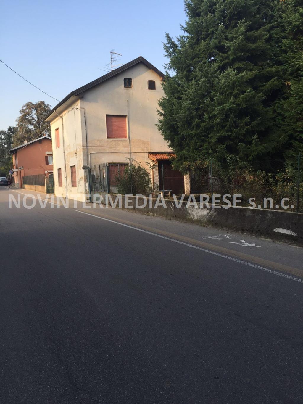 Villa Unifamiliare - Indipendente VENEGONO INFERIORE vendita   Via Mauceri NOVINTERMEDIA VARESE SNC
