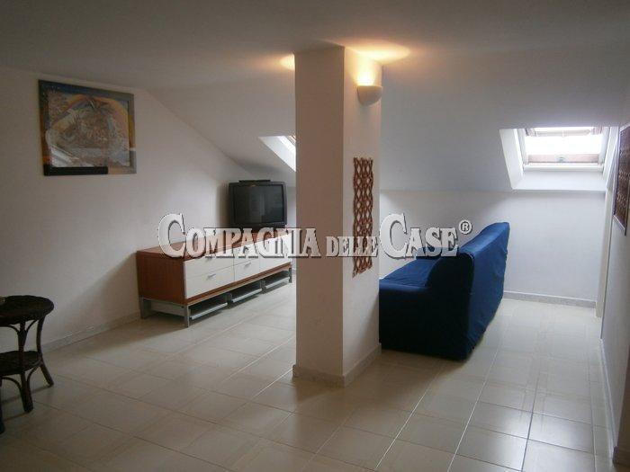 Mansarda - Sottotetto - Soffitta - Solaio ITALIA vendita   Via Martiri di Cefalonia COMPAGNIA DELLE CASE REAL ESTATE  SRLS