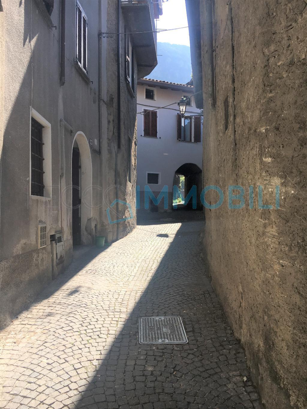 Villa Semi Indipendente LECCO vendita   via donizetti STUDIO LECCO TRE S.R.L.
