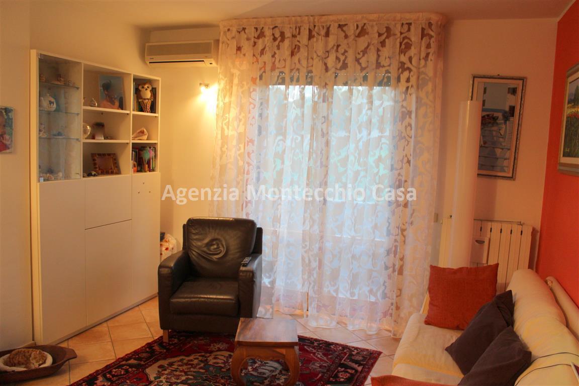 Appartamento PESARO vendita   Via San Donato Agenzia Montecchio Casa