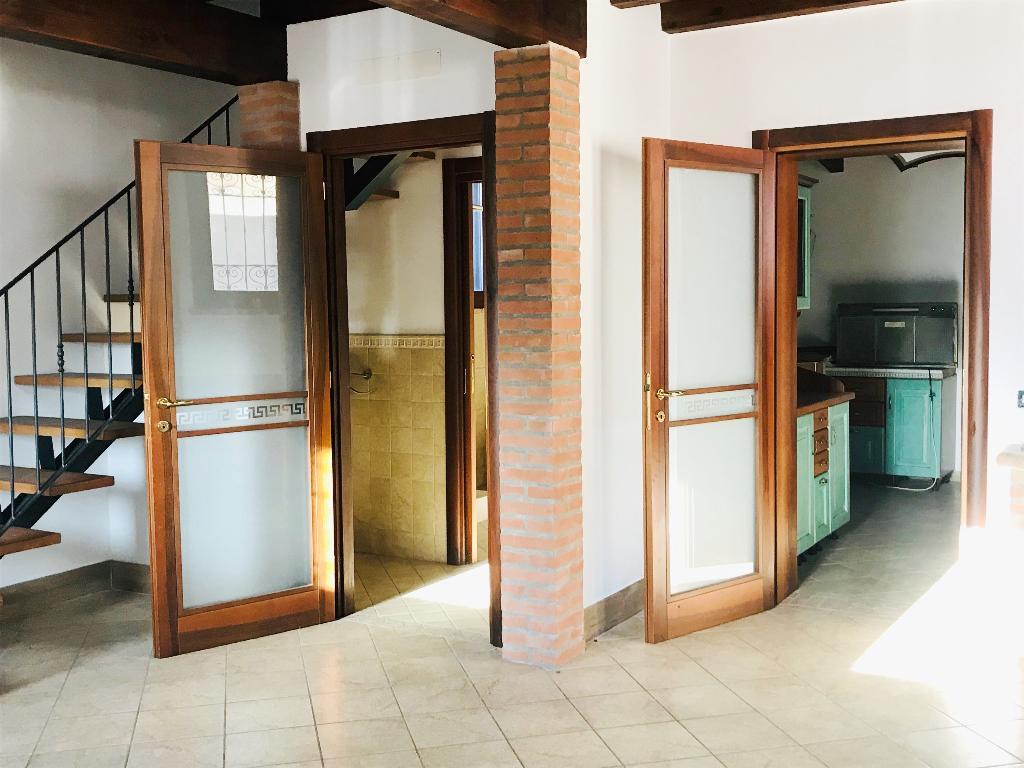  mantova vendita quart:  nordimmobiliare mantova sas