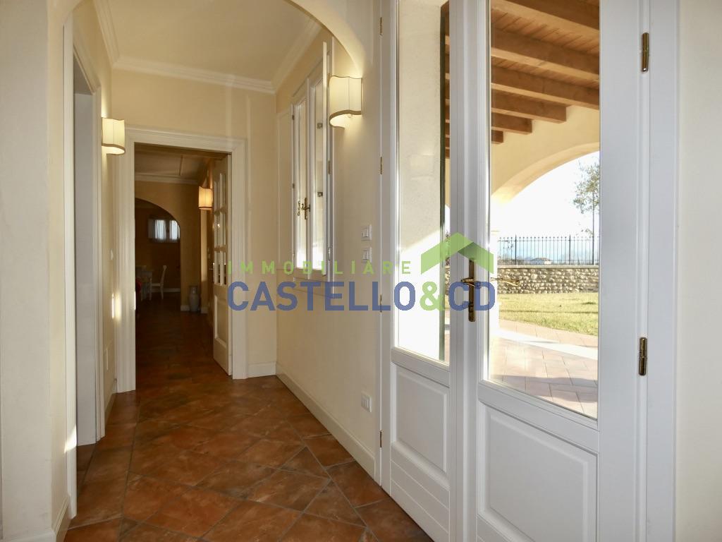 Villa SOIANO DEL LAGO vendita   Via Castellana CASTELLO&CD Immobiliare di Rambaldini Loretta