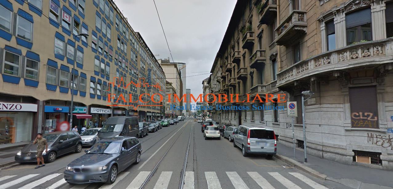Negozio - Loc.Com. MILANO affitto   VIA VITRUVIO FALCO IMMOBILIARE SRL