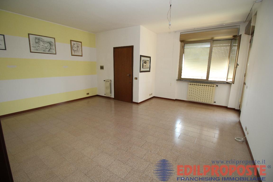  lazzate vendita quart:  edilproposte lazzate