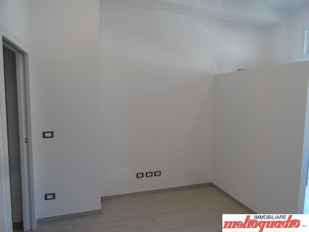Appartamento BOLOGNA vendita  BOLOGNINA via del Battiferro METROQUADRO IMMOBILIARE srl