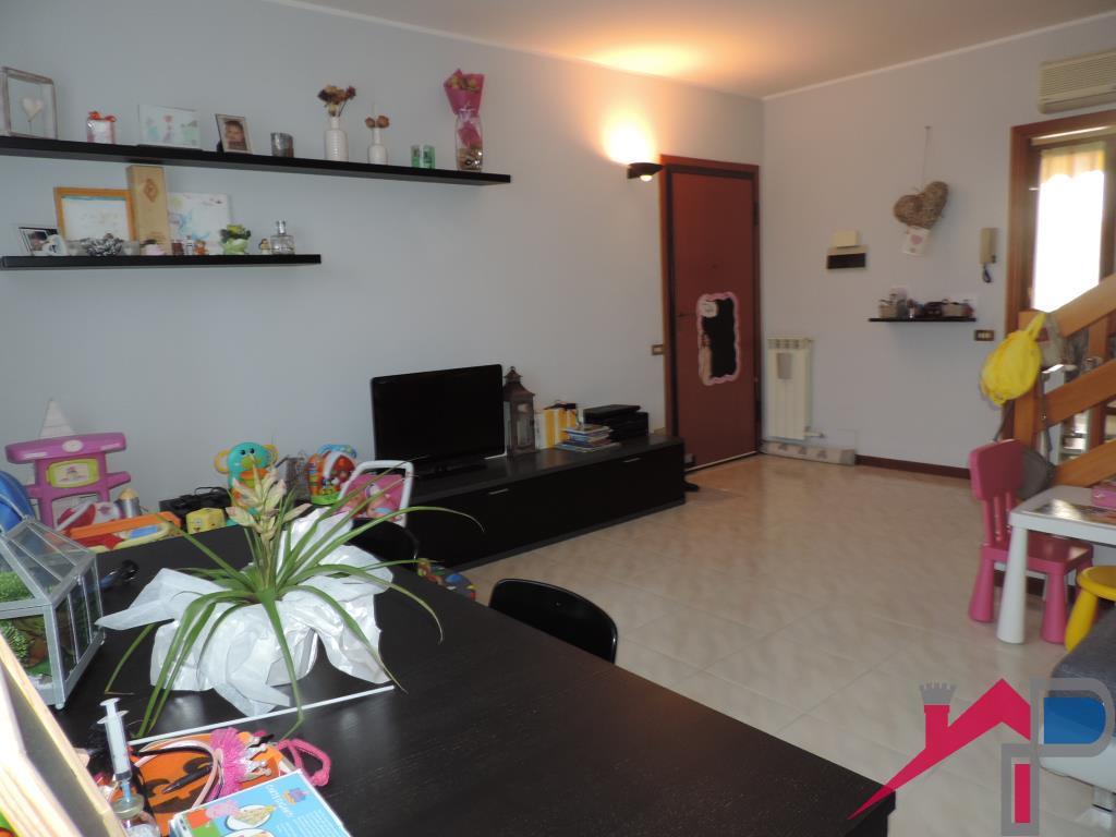 Appartamento BOTTANUCO vendita    Immobiliare Paola di Corona Paola