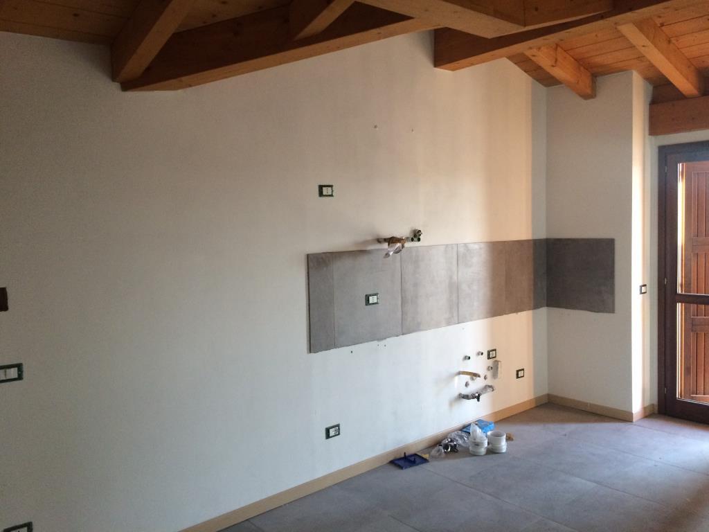  cologno al serio vendita quart:  studio casa verdello