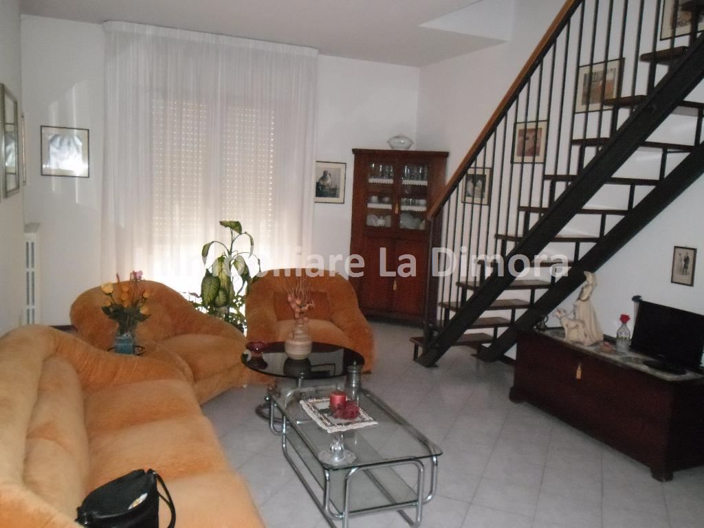  imola vendita quart:  immobiliare la dimora
