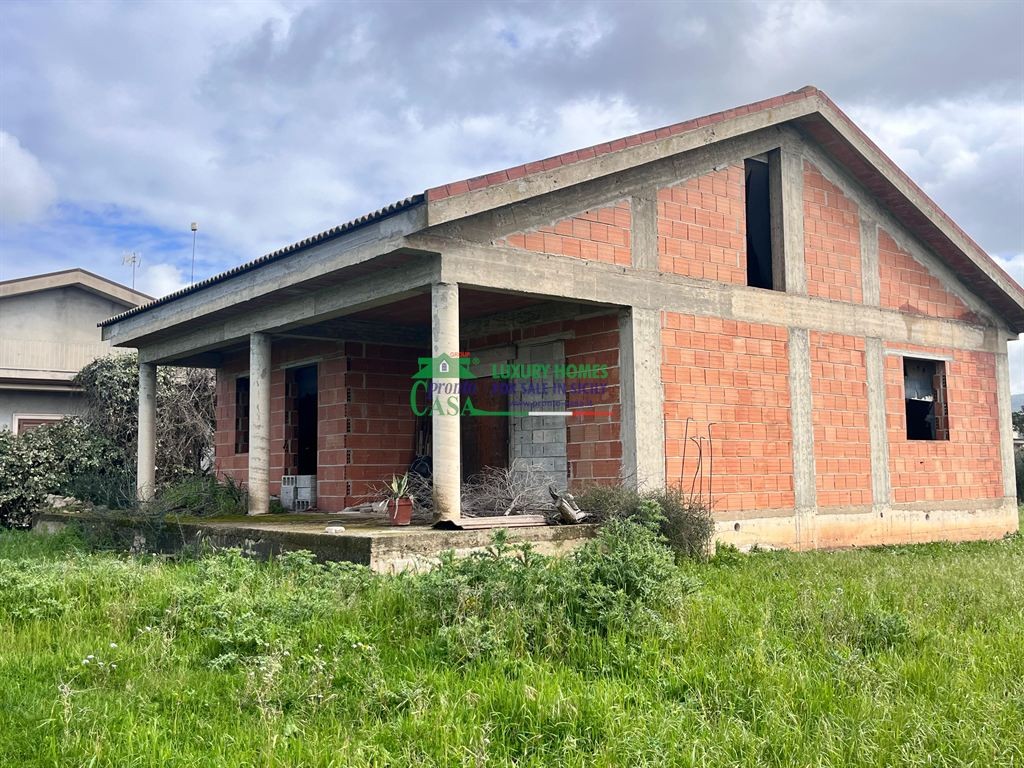 Villa in Vendita