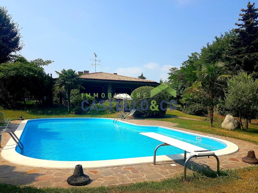 Villa MANERBA DEL GARDA vendita    CASTELLO&CD Immobiliare di Rambaldini Loretta