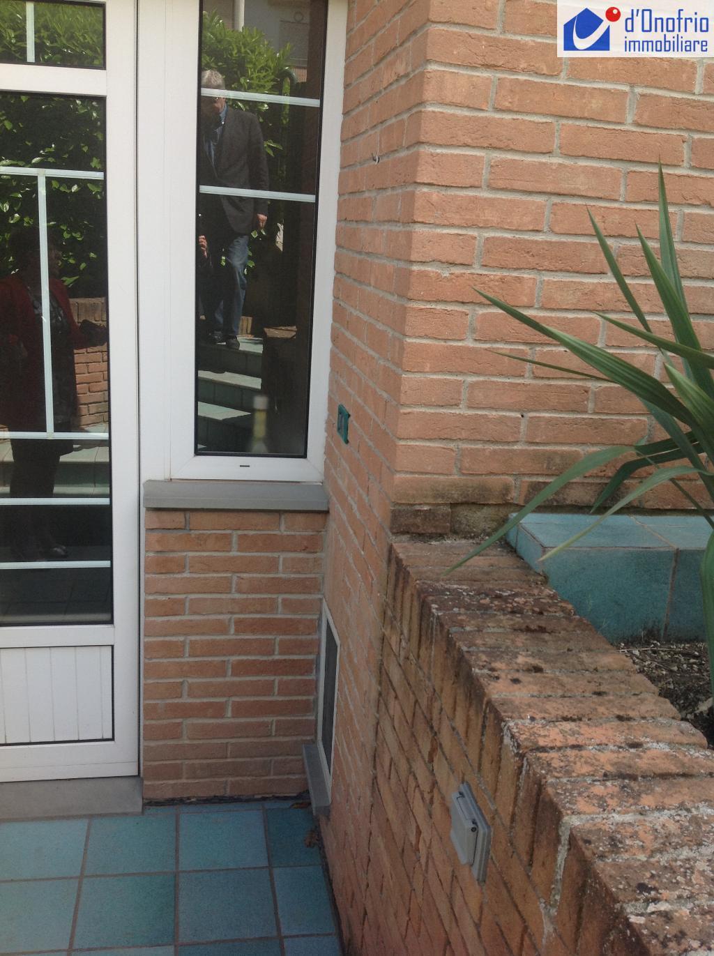 Ufficio - Loc.Com. CAMPOBASSO vendita   VIA DE GASPERI STUDIO IMMOBILIARE  d