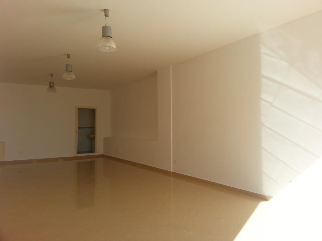 Negozio - Loc.Com. AGRIGENTO affitto   via Imera CANTAVENERA ROSARIO