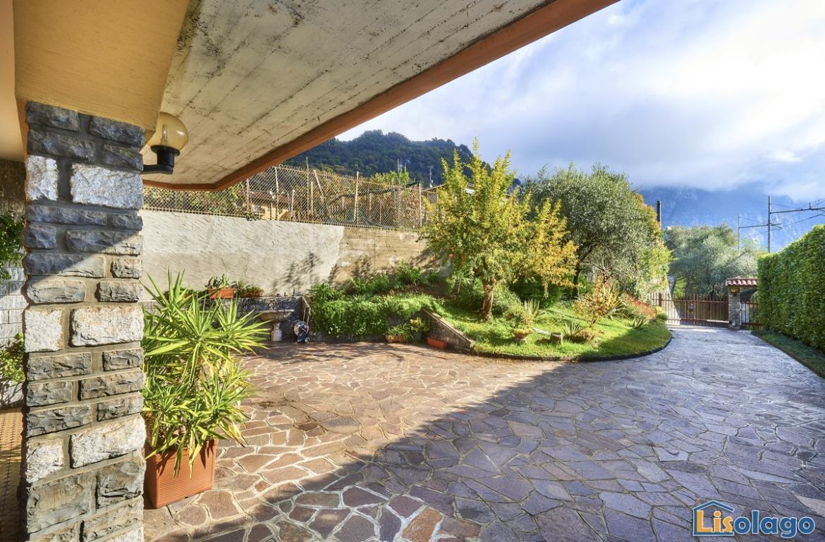 Appartamento ABBADIA LARIANA vendita   Via Onedo Lisolago Servizi Immobiliari