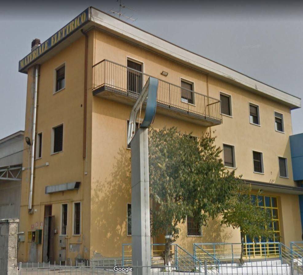 Capannone Commerciale MANTOVA affitto    Nordimmobiliare Mantova Sas