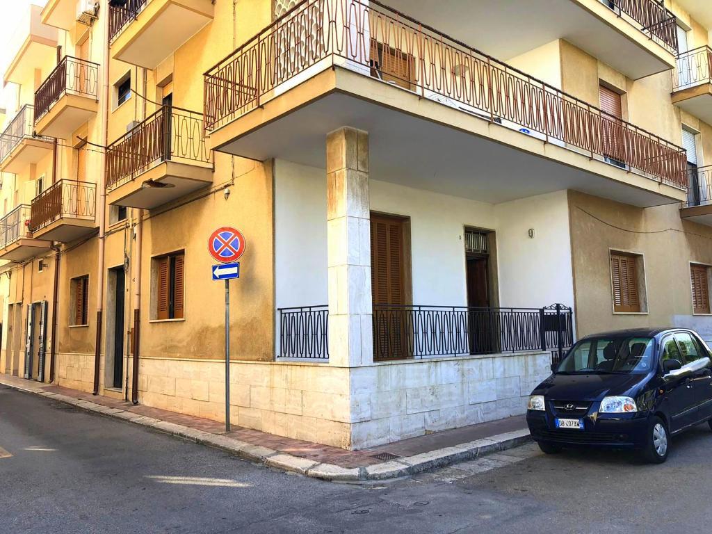 Appartamento POLIGNANO A MARE vendita   VIA DEL DRAGO PRESTIGE IMMOBILIARE SRLS