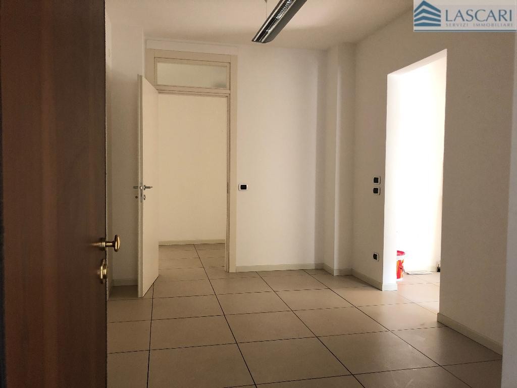 Ufficio - Loc.Com. BERGAMO affitto   Via Ghislanzoni Lascari Servizi Immobiliari