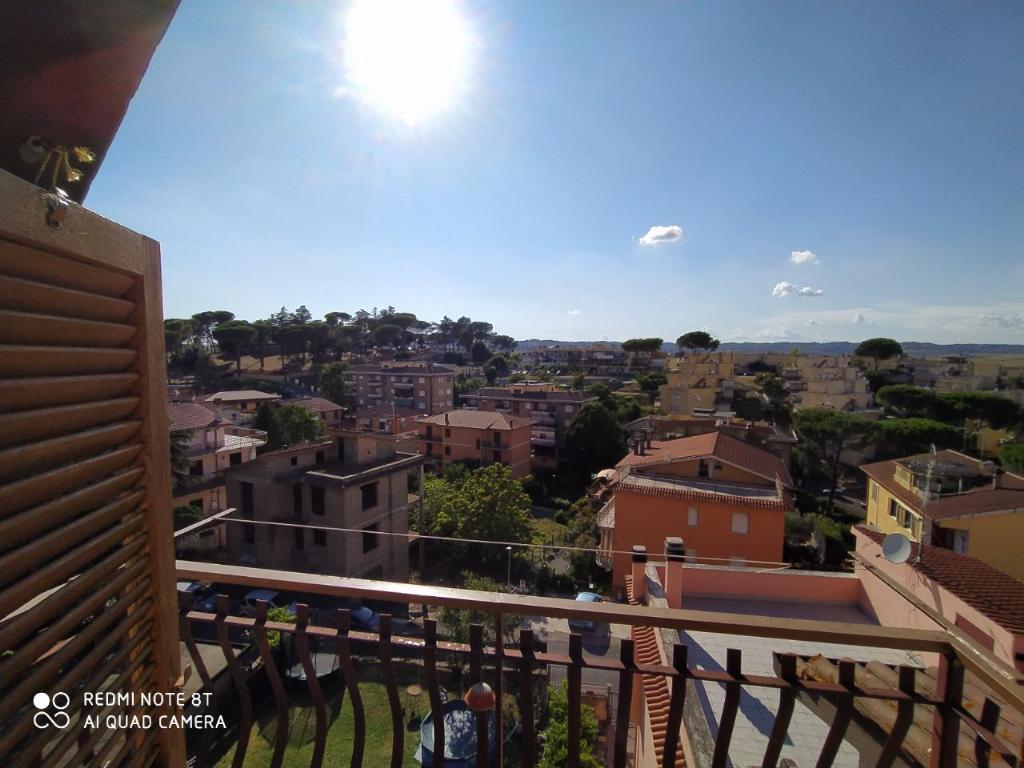 Appartamento CAPENA vendita   VIA DI PONTE STORTO LA DOMUS SRL