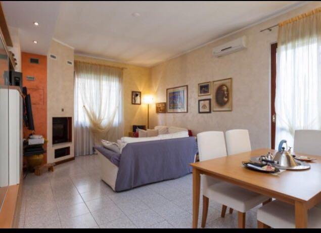 Appartamento MONZA vendita  LIBERTÀ Via Bertacchi Living House Srl