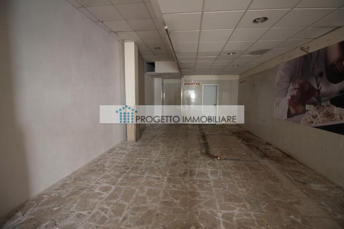 Negozio - Loc.Com. SIRACUSA affitto   VIALE SCALA GRECA Progetto Immobiliare di Salvo Loreto