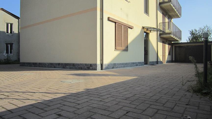  lodi vecchio vendita quart:  studio lingiardi servzi immobiliari srl