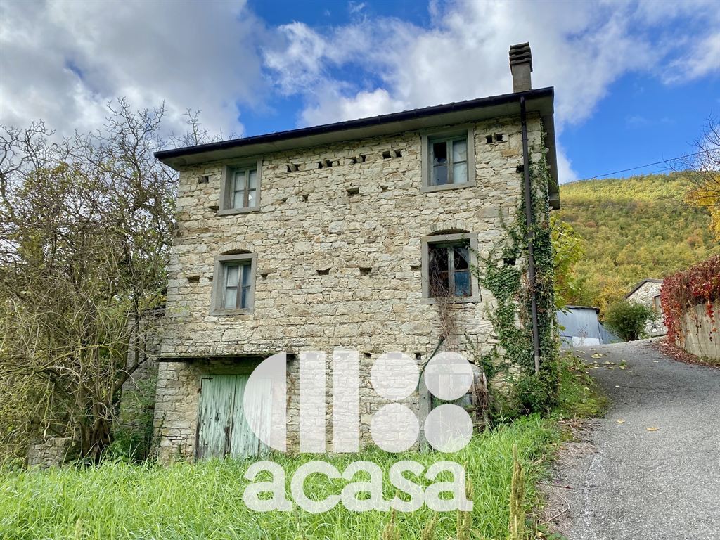 Rustico in Vendita