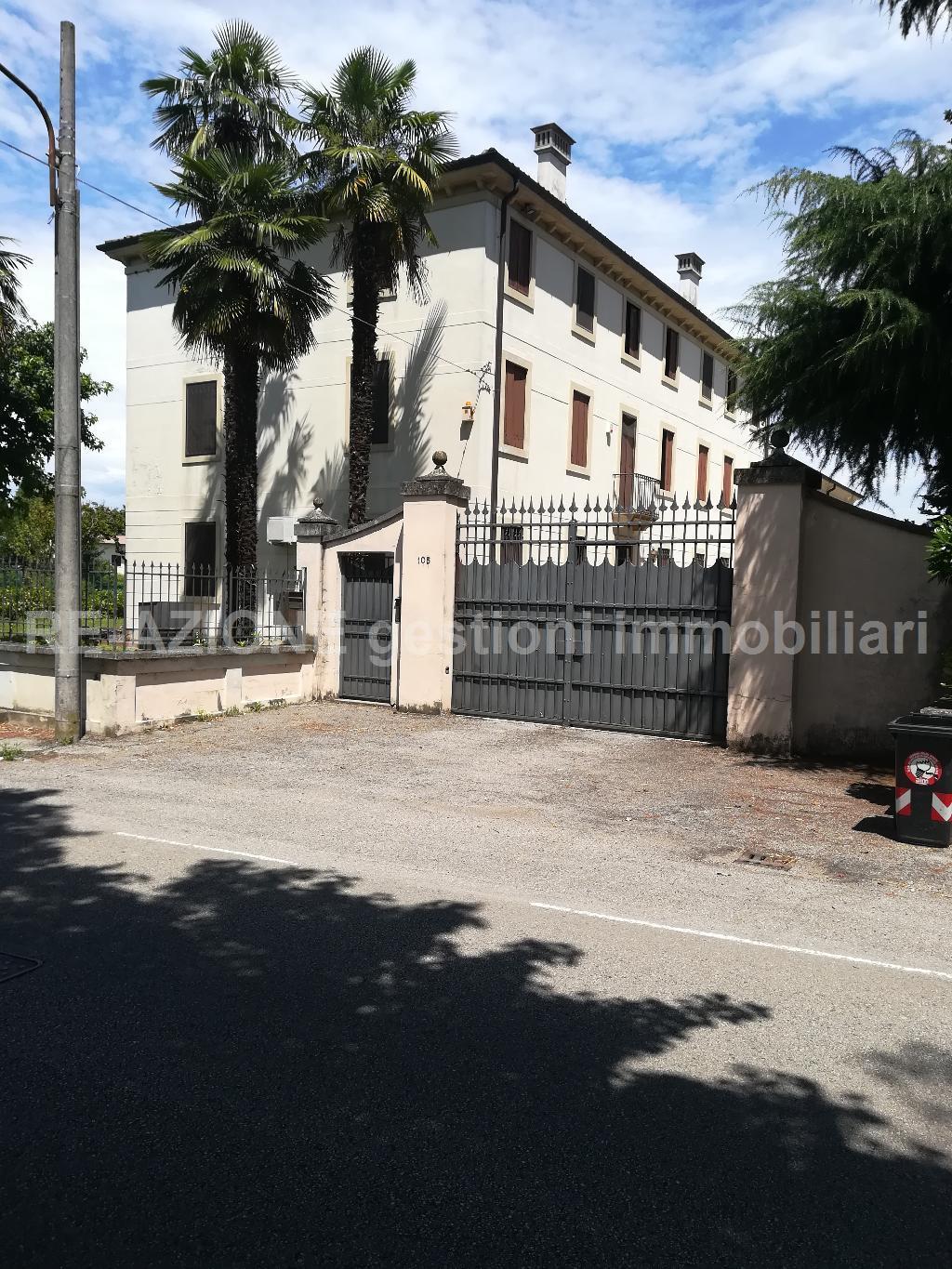 Villa Unifamiliare - Indipendente VICENZA vendita  BORGO CASALE STRADA DI CASALE RE-AZIONE gestioni immobiliari