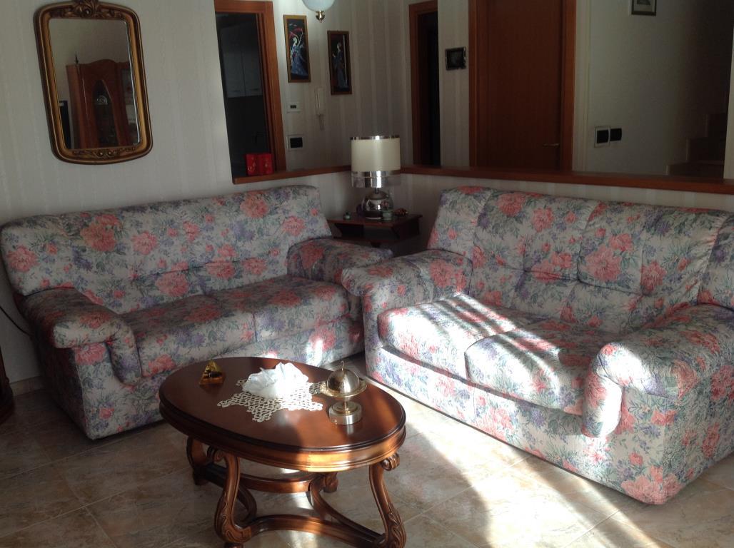Villa CAMPOBASSO vendita   VIA SAN GIOVANNI DEI GELSI STUDIO IMMOBILIARE  d