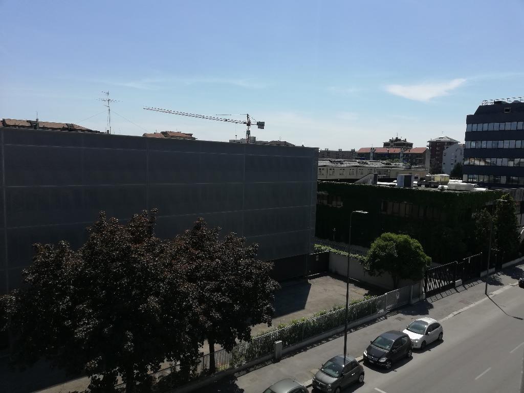 Appartamento MILANO affitto  NAVIGLI via watt DMV Real Estate