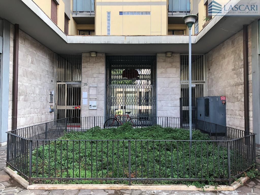  bergamo affitto quart:  lascari-servizi-immobiliari