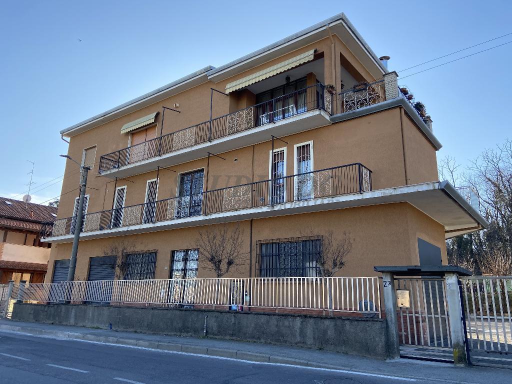  limbiate vendita quart:  studio dg immobiliare limbiate