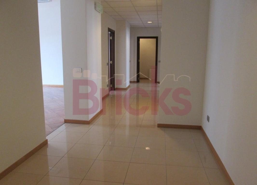 milano affitto quart:  bricks-srl
