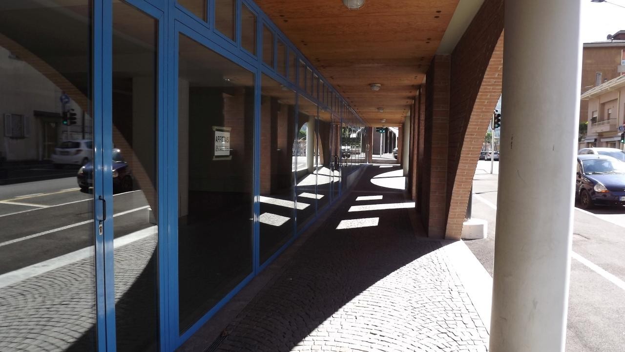 Box auto - Posto auto LECCO affitto    STUDIO LECCO TRE S.R.L.