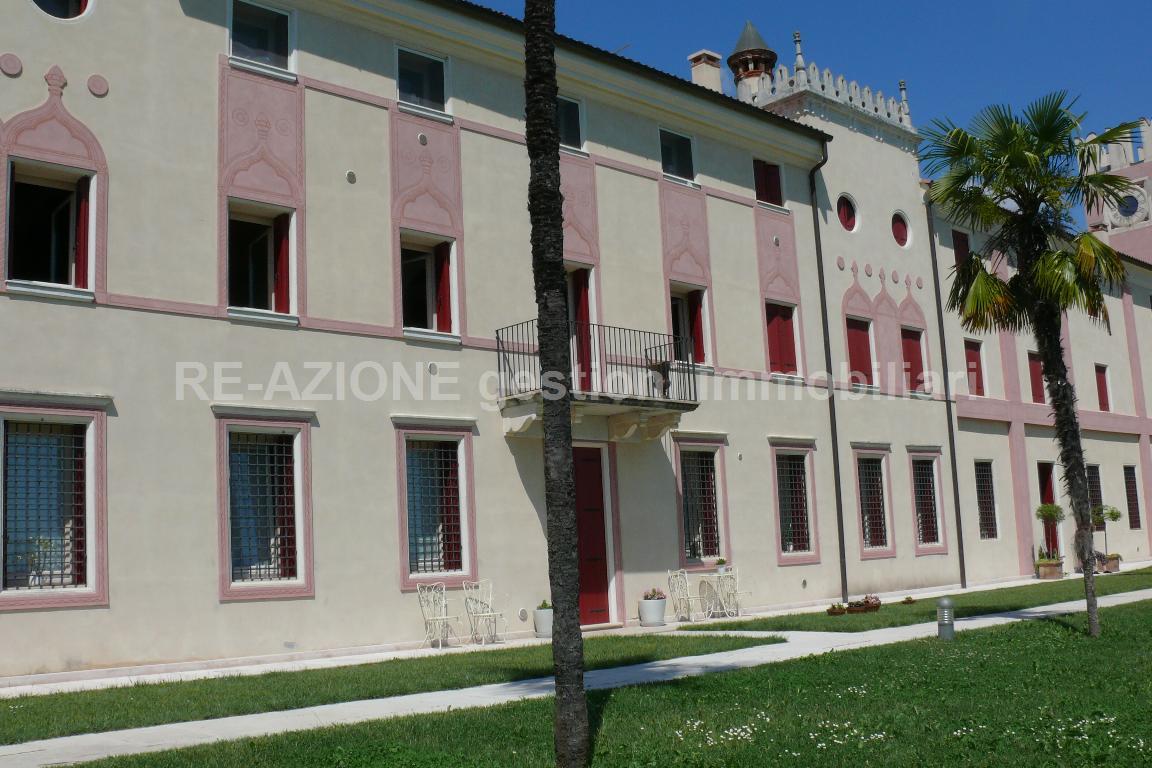  vicenza vendita quart: monte berico re-azione gestioni immobiliari