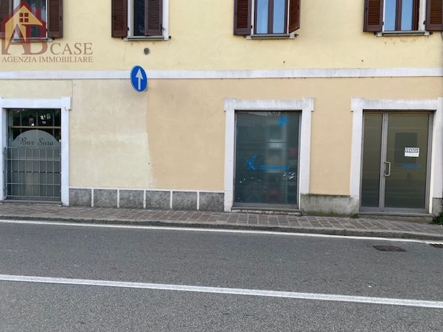 Vendita Negozio, Tromello