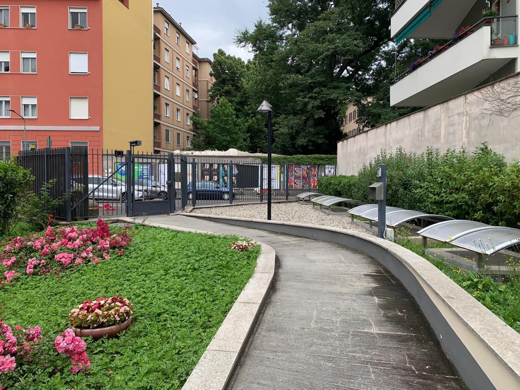 Box auto - Posto auto MILANO vendita  PORTA ROMANA  DMV Real Estate
