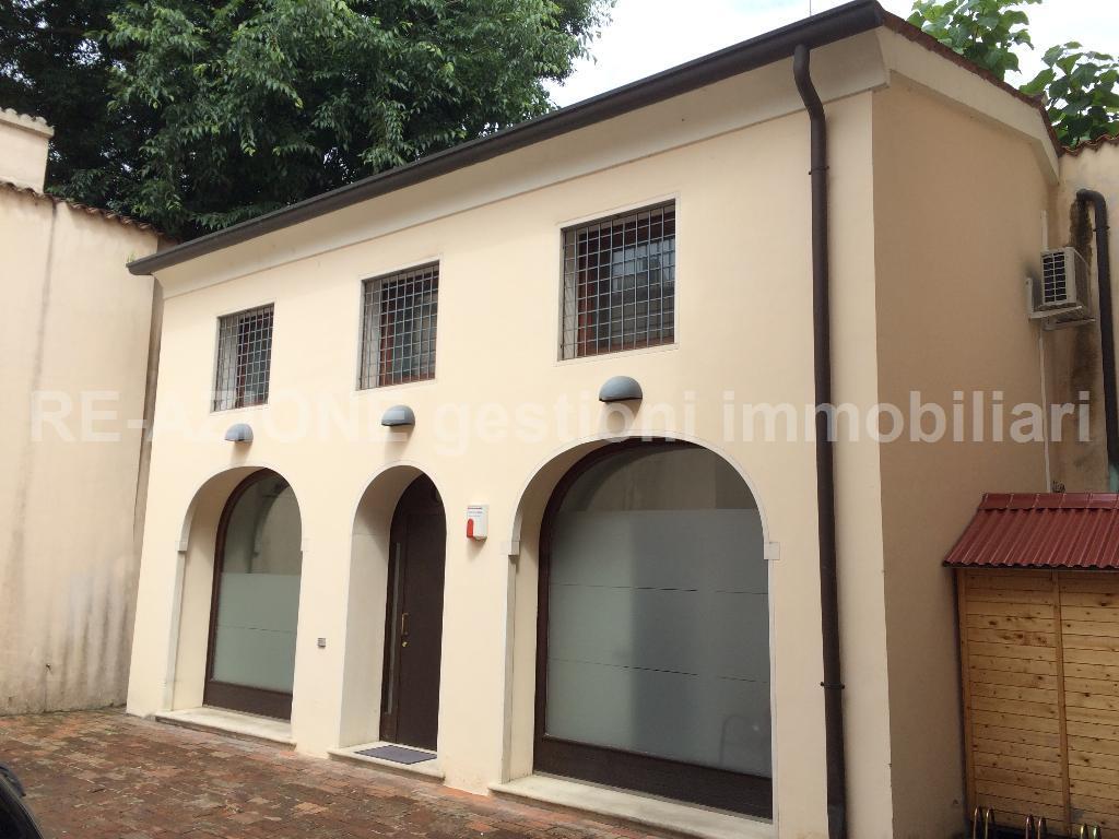  vicenza vendita quart: centro re-azione-gestioni-immobiliari