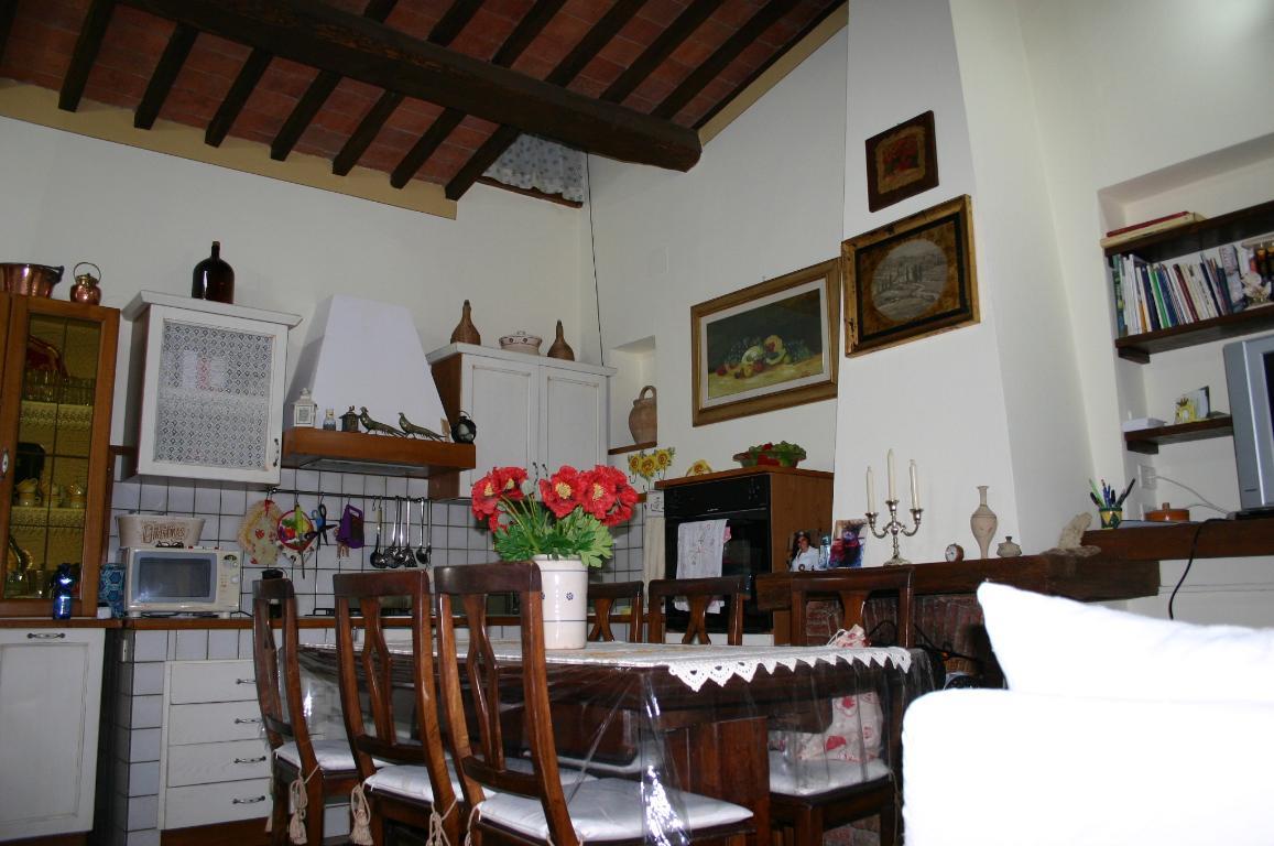  asciano vendita quart:  agenzia siena immobiliare di moscadelli lucia